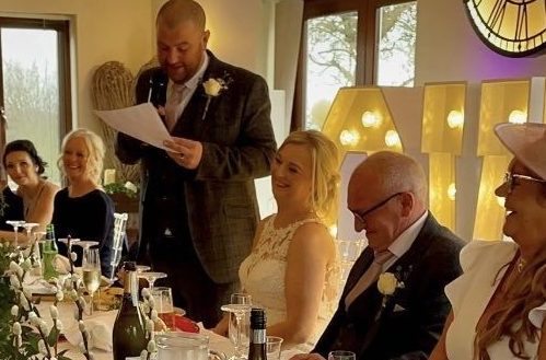 Read more about the article 10 Tips on Writing & Delivering a Wedding Speech